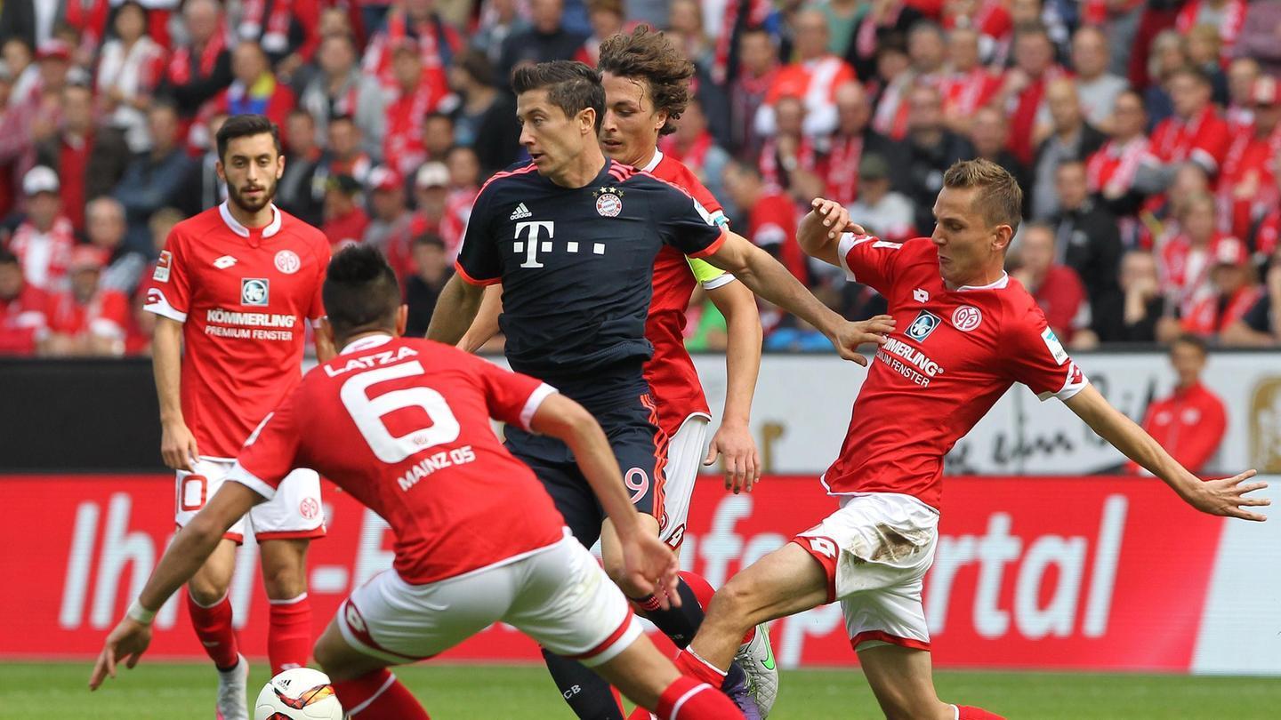 凯尔特人轮换策略优化，整体表现稳健（凯尔特人优化轮换安排，整体表现依旧稳健）