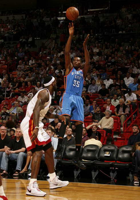 世欧预历史射手榜：C罗41球居首，凯恩第五，哈兰德第七（世欧预历代射手榜：C罗以41球领跑，凯恩第5，哈兰德第7）