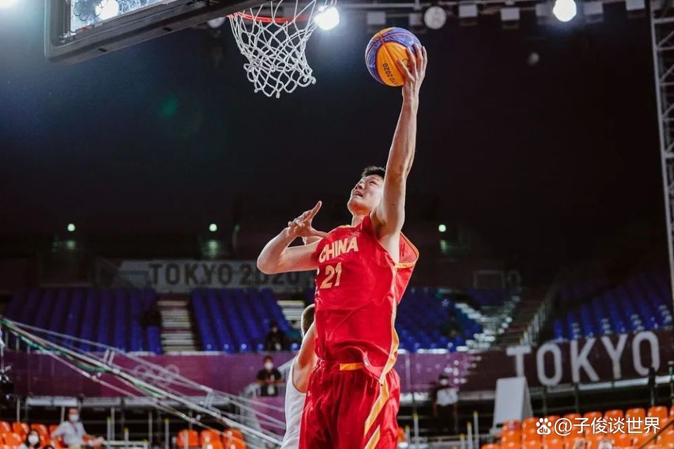 足球意甲豪门迎来10连胜，状态如日中天（足球意甲豪门豪取十连胜，气势如虹）