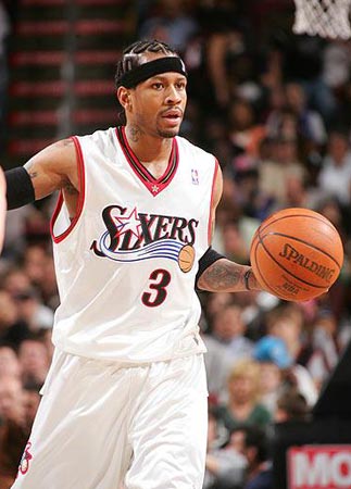 马卡：为避免耻骨疼痛复发，巴萨将控制亚马尔出场时间（马卡报：为防止耻骨伤复发，巴萨将限制亚马尔出场时间）