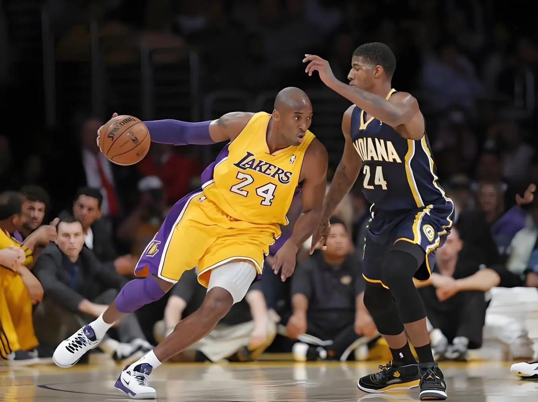 “苏超”决赛进行在即，人民海军泰州舰、南通舰为主队加油（“苏超”决战在即，人民海军泰州舰、南通舰为主队助威）