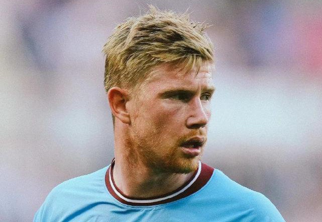 贝纳蒂亚：我和德布劳内谈过，但当时他已接近签约那不勒斯了（贝纳蒂亚：与德布劳内有过对话，但他当时已接近加盟那不勒斯）