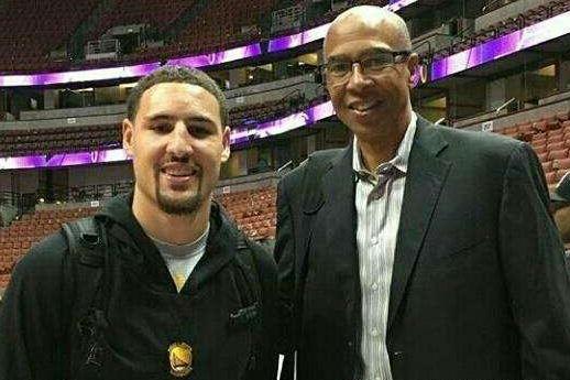 接班范戴克！曝利物浦求购德国主力中卫 多特开价5000万镑（曝利物浦欲斥5000万镑签德国主力中卫，被视为范戴克接班人，多特标价已定）